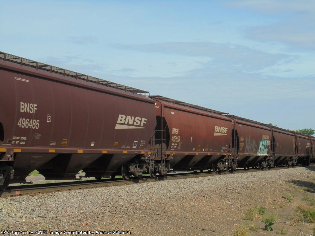 BNSF 496485, 482650 + 480869